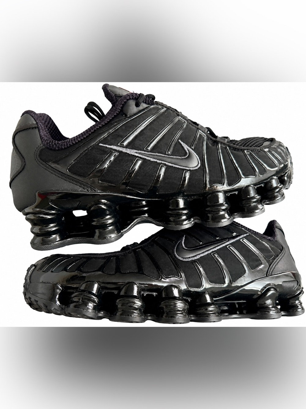 Nike Shox TL Women’s Sz9 in Black/Metallic Hematite/Max Orange/Black - NEW